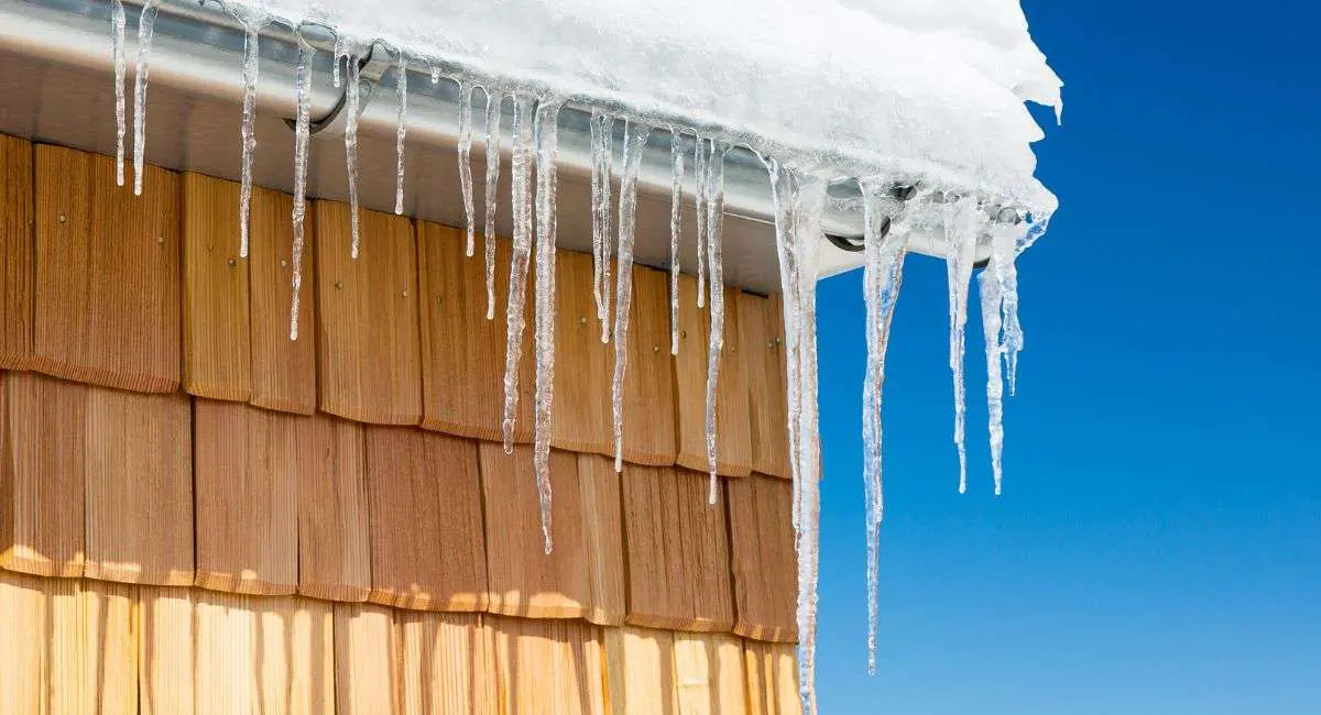 Ice Dams - Storm Roof Inspection Ice Dams - Storm Roof Inspection