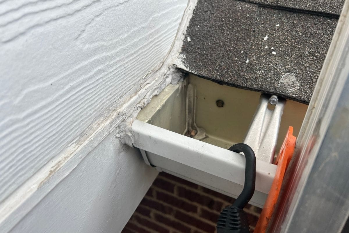 Roofing Shortcuts - Kickout Flashing